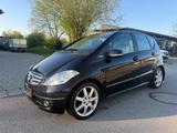 Mercedes-Benz A 200 - Panorama - Klimaautomatik - Mercedes-Benz A 200 aus 2011