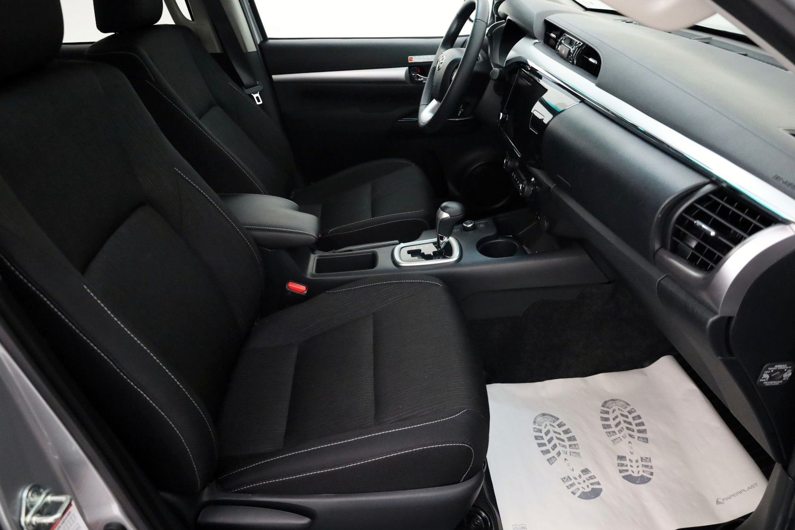 Fahrzeugabbildung Toyota Hilux 2.8 D-4D Executive,CarPlay, Kamera,LED,AHK