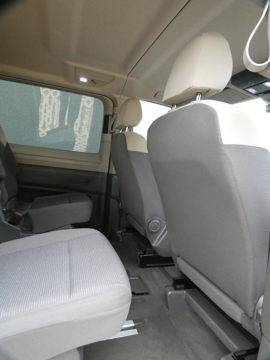 Volkswagen T7 Multivan 2,0 TDI DSG/L+R/PDCv+h/AHK/16"LMF