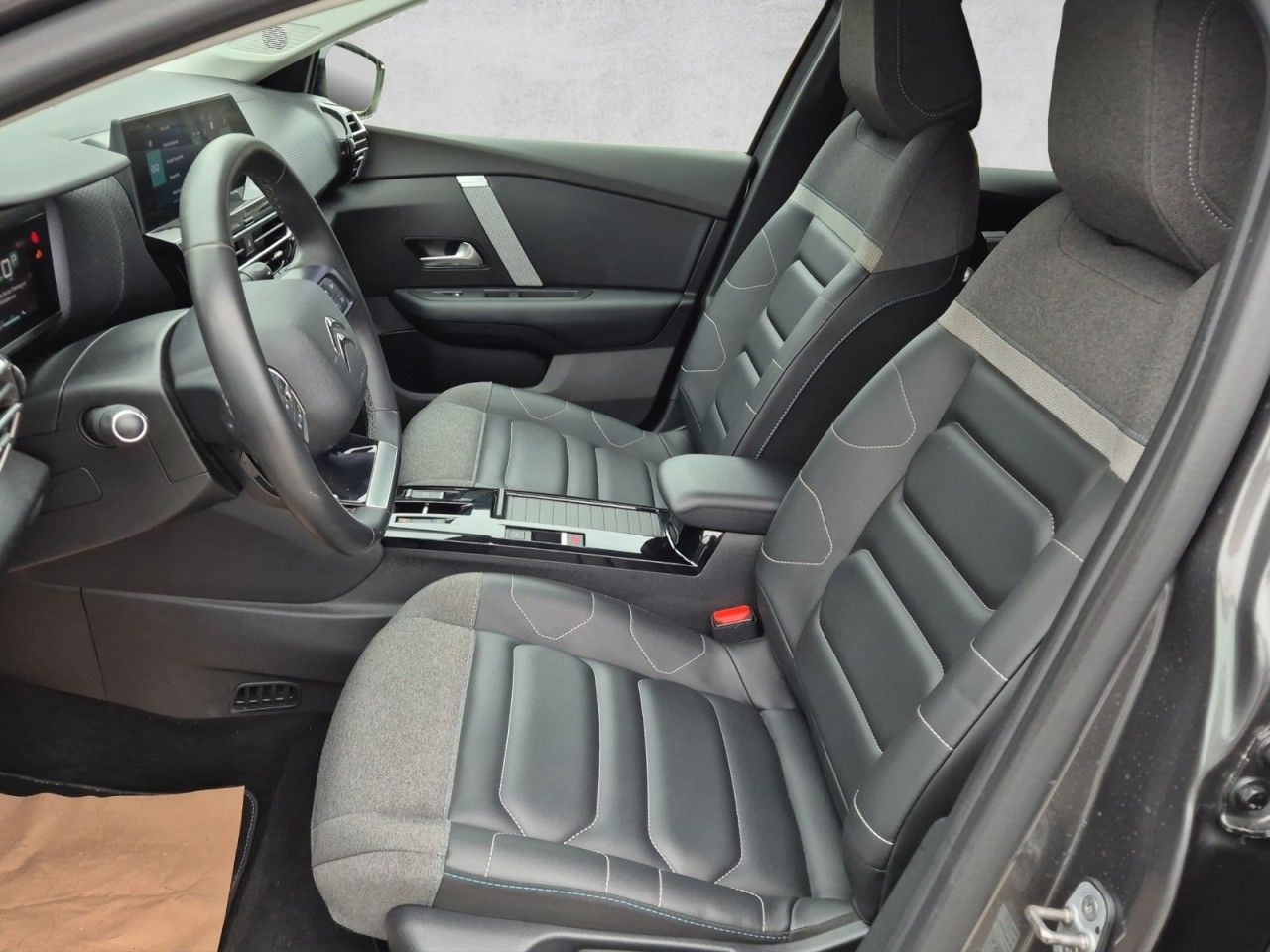 Fahrzeugabbildung Citroën C4 Lim. ë- Shine - viele Extras