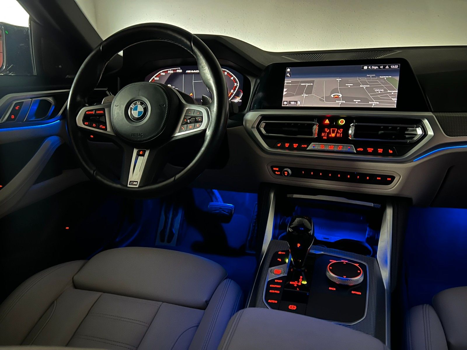 Fahrzeugabbildung BMW M440 i xDrive GC M SPORT PRO/AHK/HuD/LED/H&K/DAB