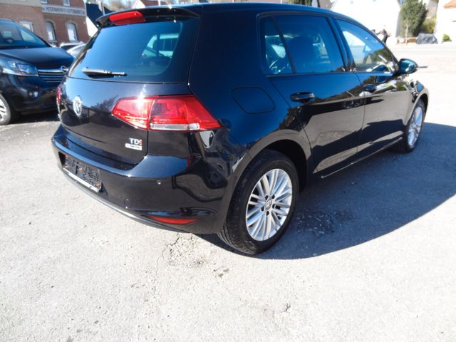 Fahrzeugabbildung Volkswagen Golf VII Lim. Cup BMT/Klima/SitzH/