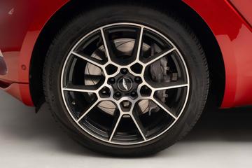 صورة مصغرة 28 لـ 2021 Aston Martin DBX