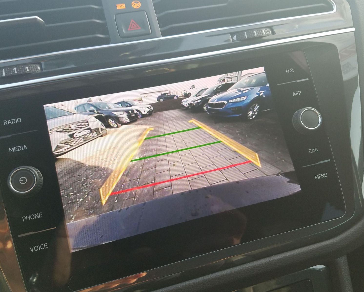 Volkswagen Tiguan 2.0 TDI, 4 Motion, R-Line*AHK*NAVI*MAT... foto 19