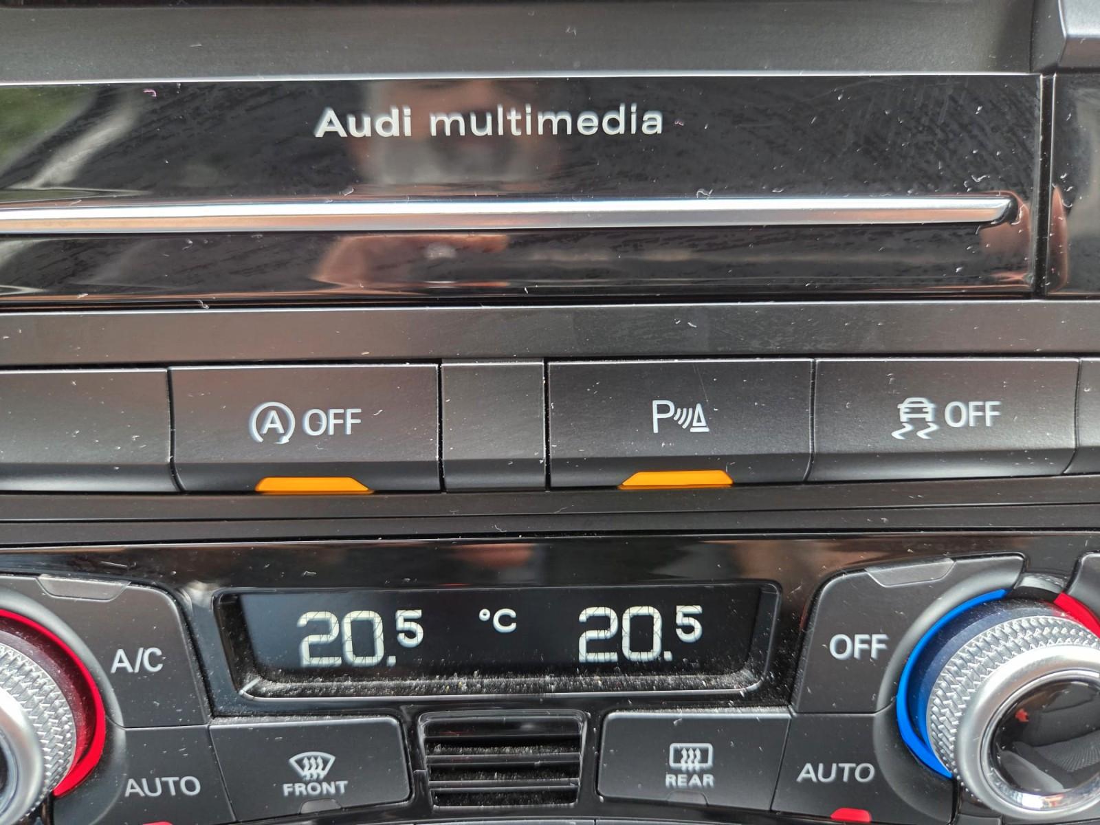 Audi Q5 2.0 TDI S tronic S-line Xenon Navi LED