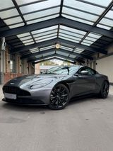 Aston Martin DB11 V8  - Aston Martin in Berlin