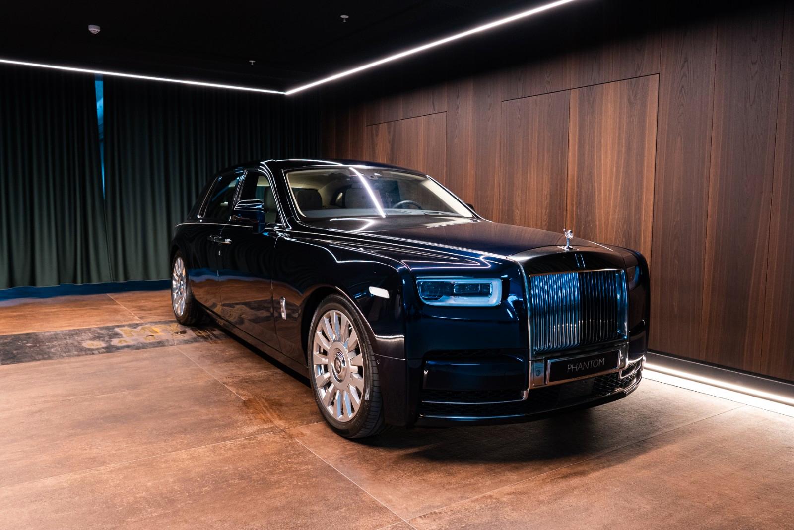Rolls-Royce Phantom - Perfect Configuration - Starlight