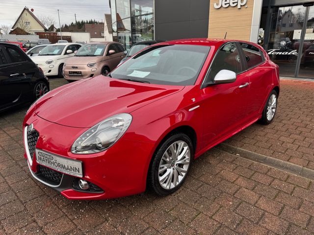 Alfa Romeo Giulietta Lusso 1,6   120 PS NAVI KLIMAAUTOMATIK