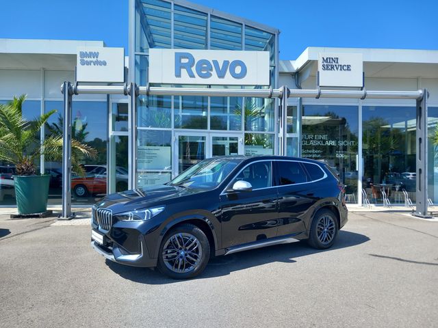 BMW iX1 xDrive30 xLine AHK LED DriveAssProf HUD Live