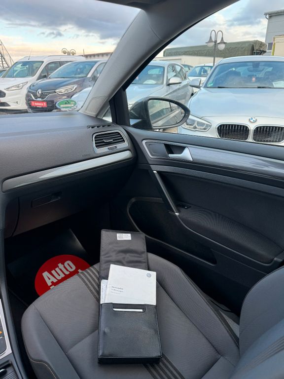 VW Golf - Bild 21