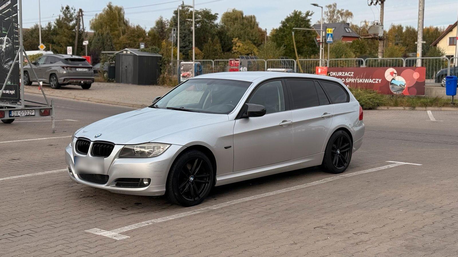 BMW 320 2009 — photo 5