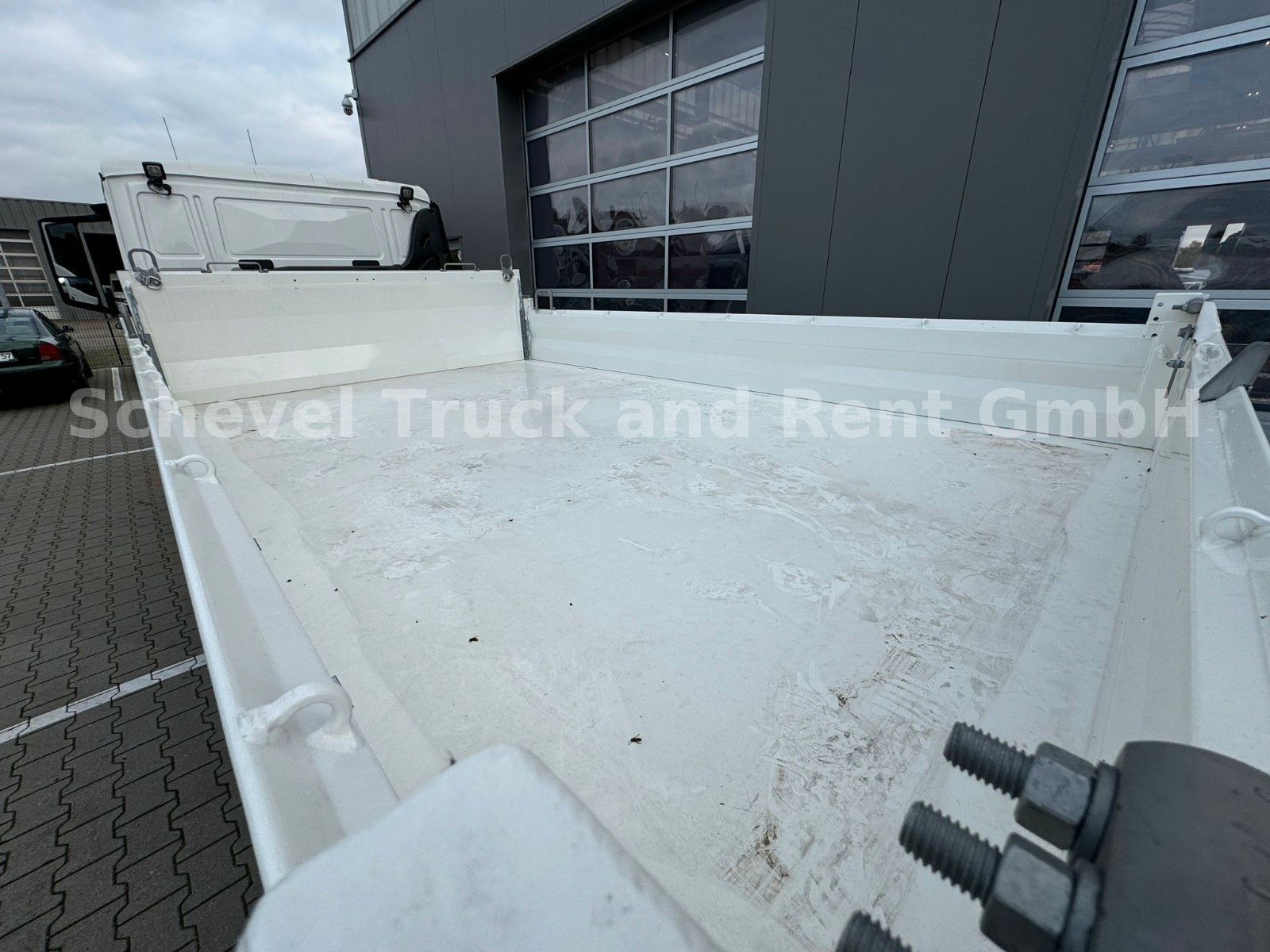 Fahrzeugabbildung MAN TGL 8.220 MEILLER TRIGENIUS 2x Ahk HIAB 072