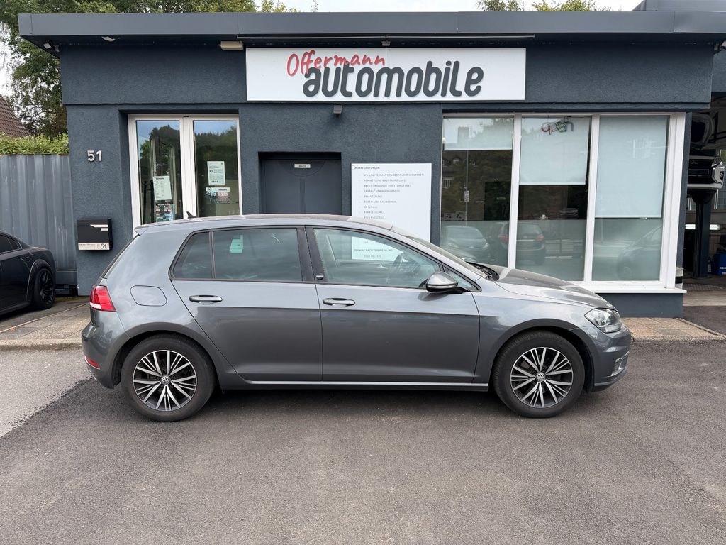 VW Golf - Bild 8