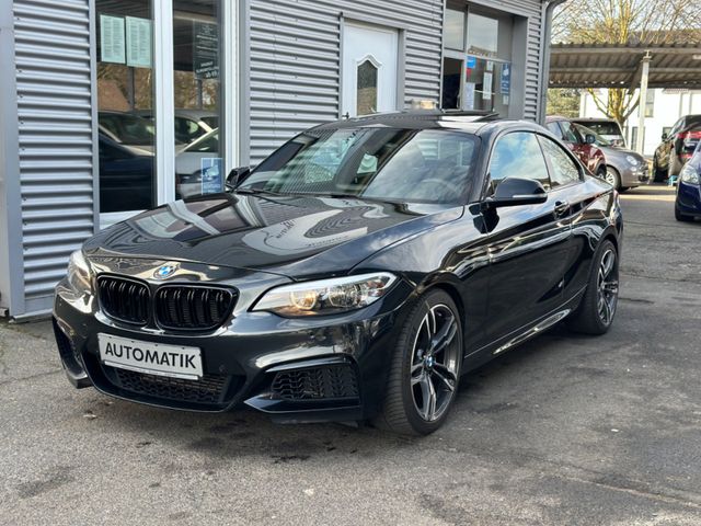 BMW 228i Coupé M-PAKET+AUTOMATIK+LEDER+PANO