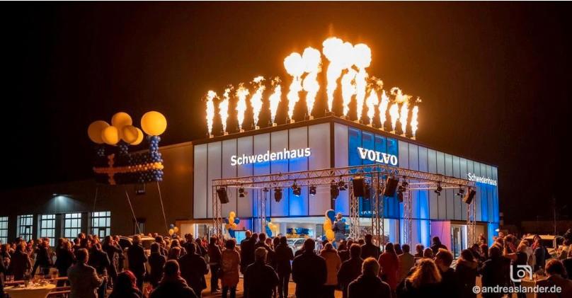 Volvo XC60 B4 DIESEL INSCRIPTION AHK RÜCKFAHRKMAERA