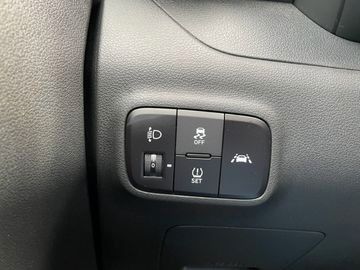 Fahrzeugabbildung Hyundai i10 1.0 Select Sitz + Lenkradheizung DAB+