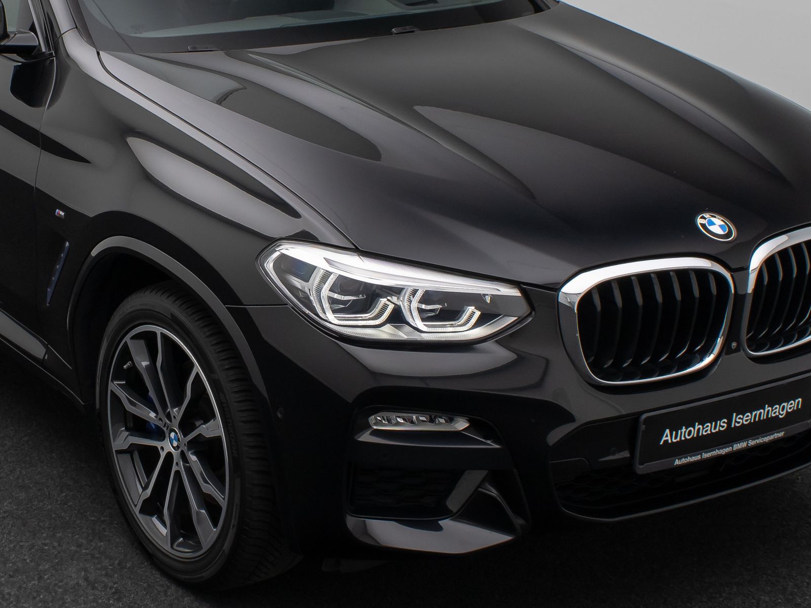 Fahrzeugabbildung BMW X4 xD30d M Sport ACC 360&deg;AHK DispKey HUD H/K 20"