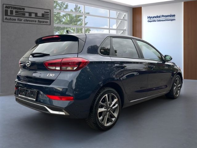 Fahrzeugabbildung Hyundai i30 Advantage Navi Digitales Cockpit LED Apple C