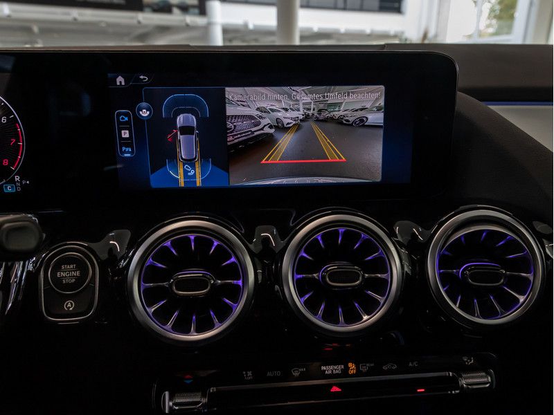 Mercedes-Benz GLA 250 4M AMG-Sport MLB Pano AHK Night Distr 20 foto 15