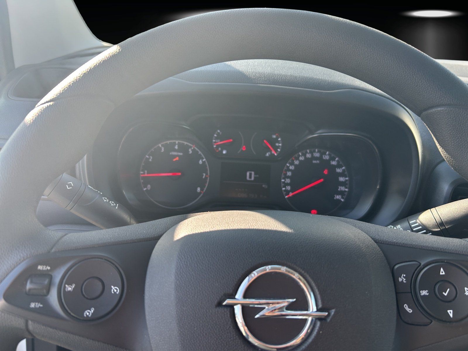 Fahrzeugabbildung Opel Opel Combo Cargo Edition/Kamera/PDC/Klima