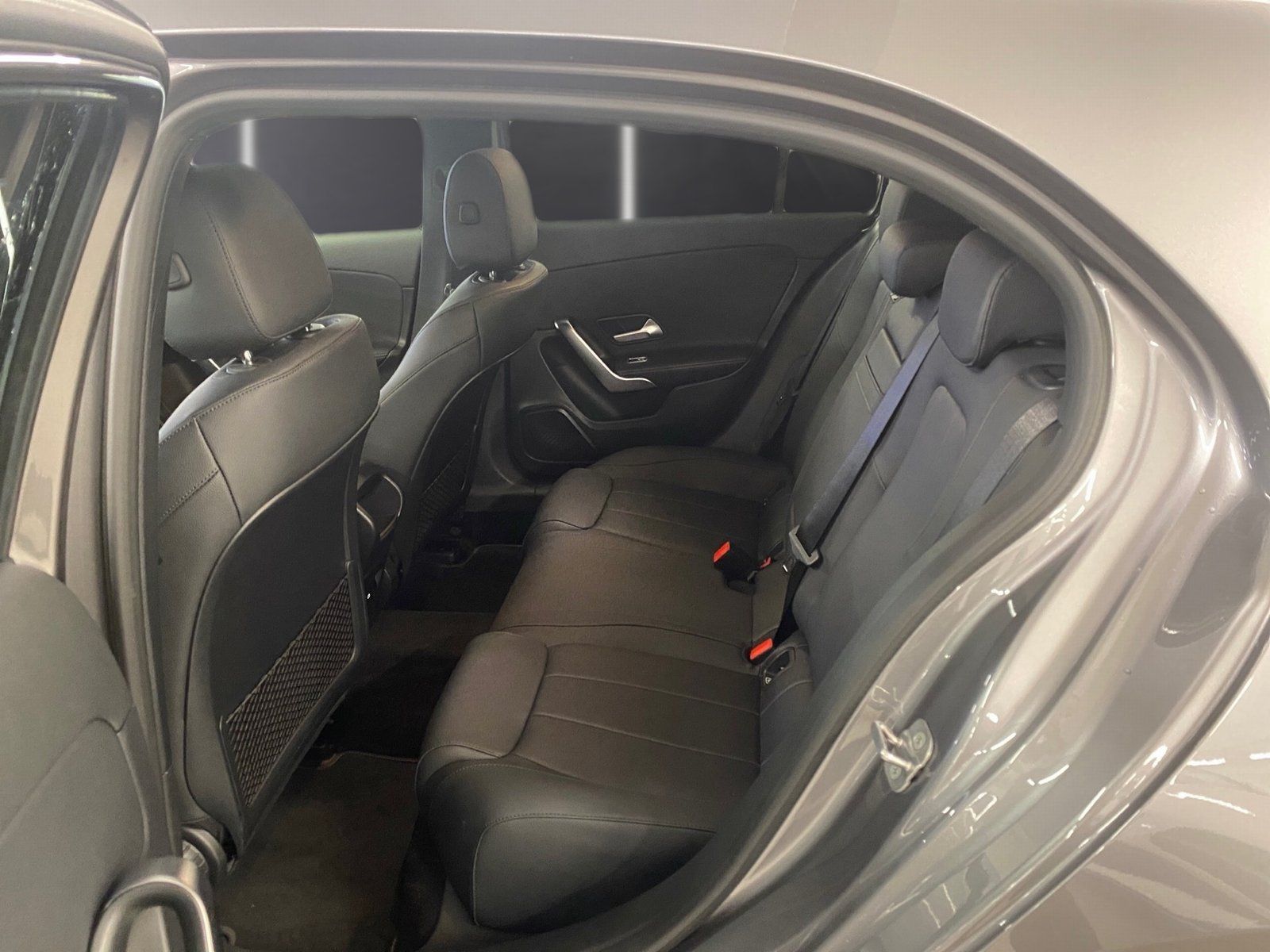 Fahrzeugabbildung Mercedes-Benz A 180 Progressive*Night*360*Totwinkel*Multibeam*