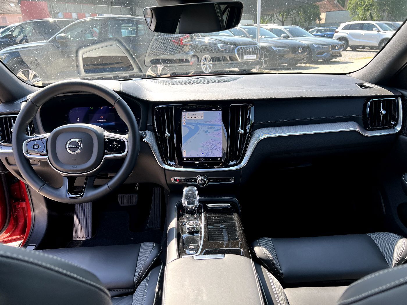 Volvo V60 Kombi Ultimate Bright Recharge LED Nav Leder foto 20