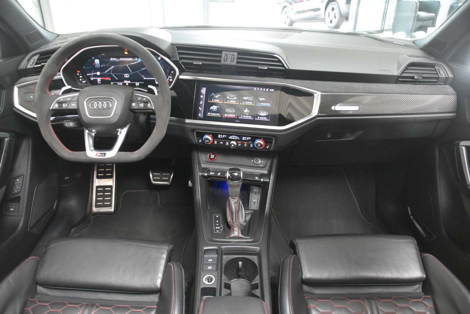 Audi RSQ3 Sportback Matrix-LED 360°Kamera Pano AHK