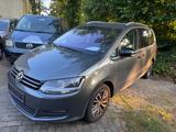 Volkswagen SHARAN 2.0TDI BMT STYLE*PANO*7SITZ*EL.TÜR*NAV*AH - Volkswagen Sharan Style mit Diesel-Antrieb