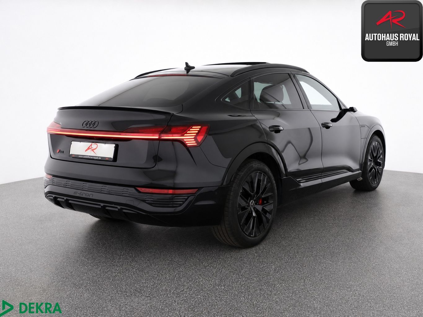 Audi Q8 e-tron Sportback 55 qu S LINE MATRIX,360° HUD foto 5