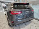Kia cee'd Navi,Sitzhzg.,Lenkradhzg.,PDC,Kamera,Alu - Kia cee'd / Ceed in Köln