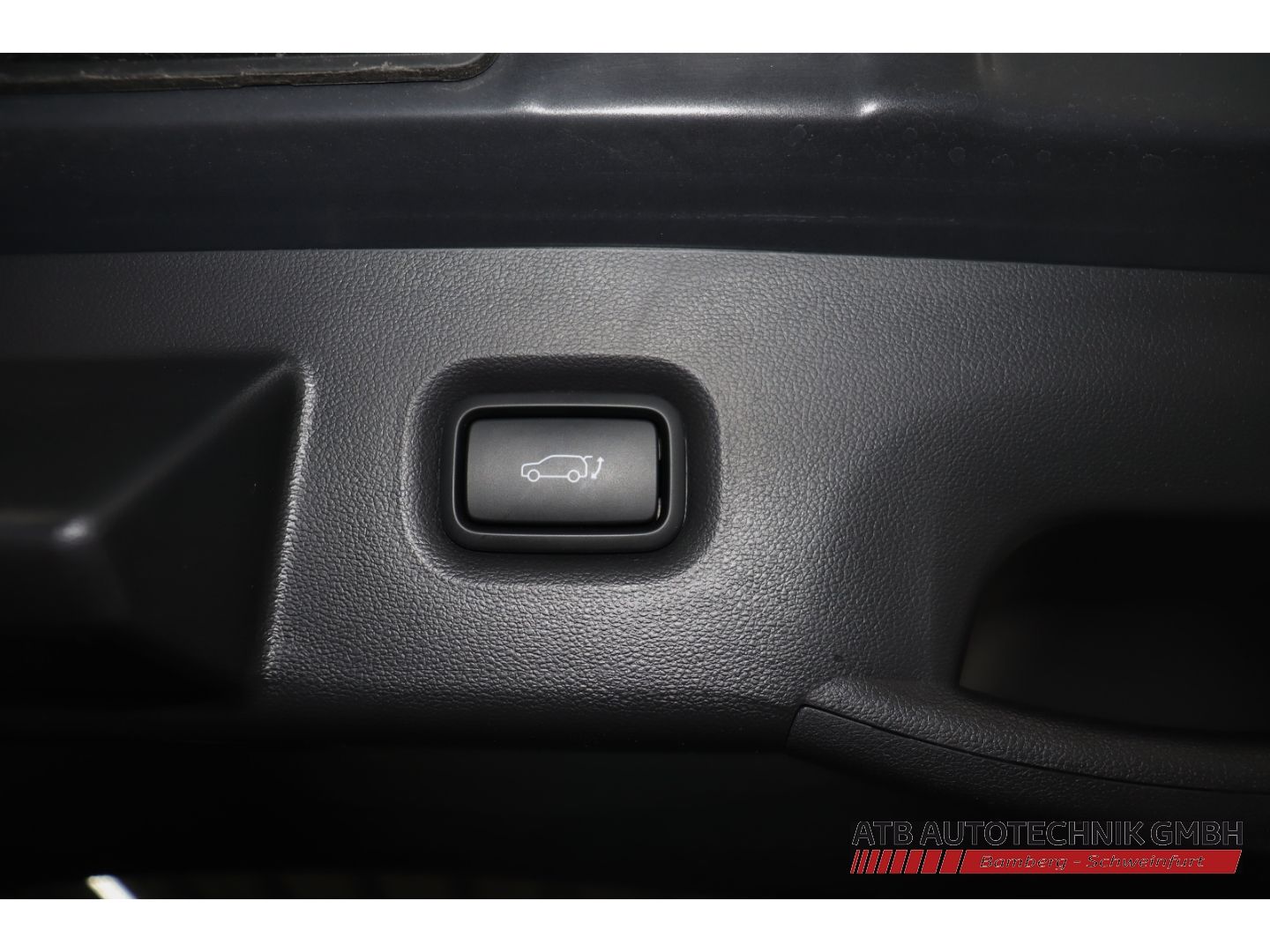 Fahrzeugabbildung Hyundai IONIQ 5 77,4 kWh 4WD SOH 98,6% UNIQ +Relax +20-Z