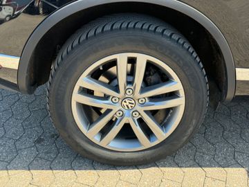 Volkswagen Touareg - 9