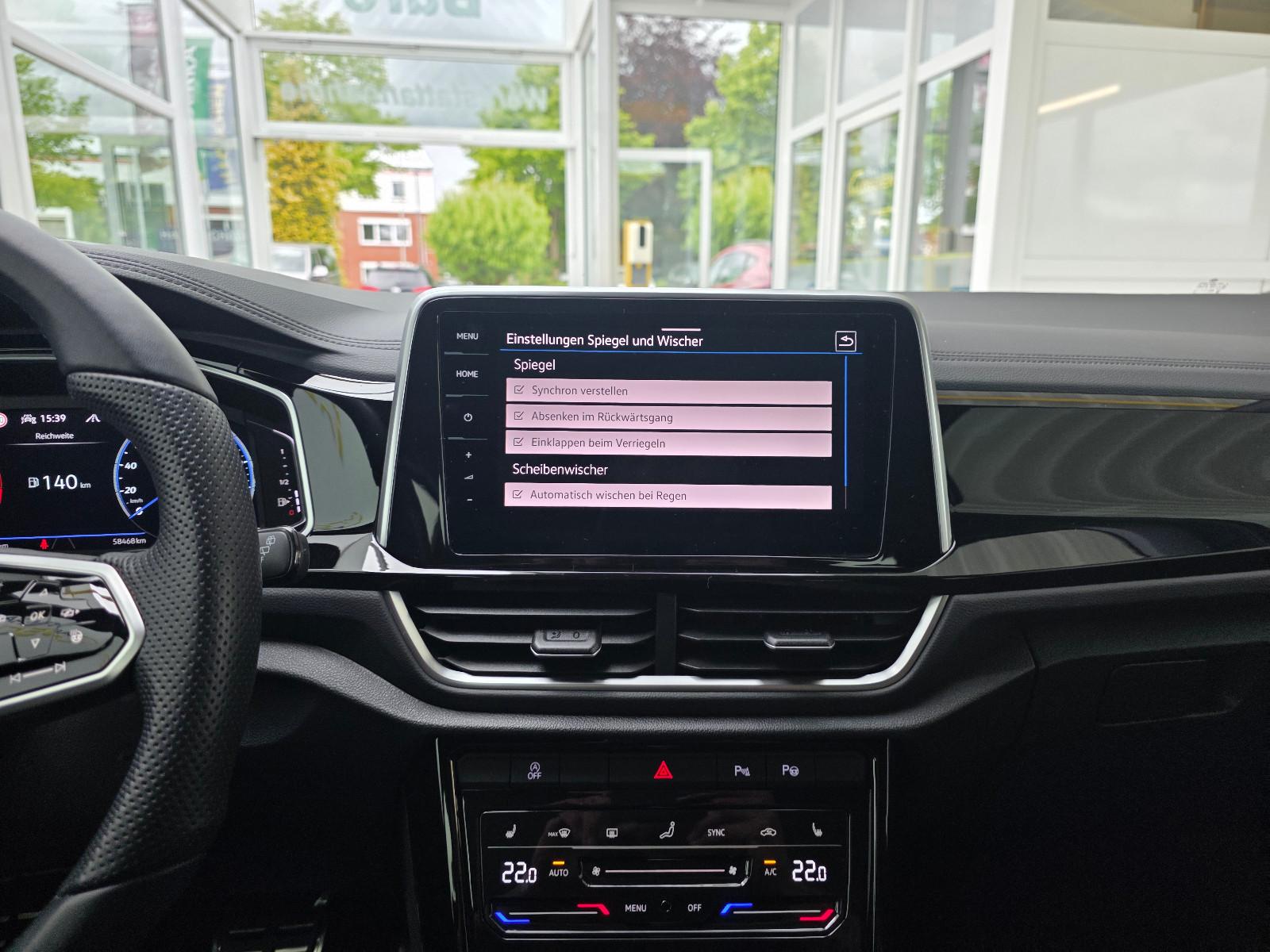 Volkswagen T-Roc R-Line 4Motion DCC Panorama Leder Nappa