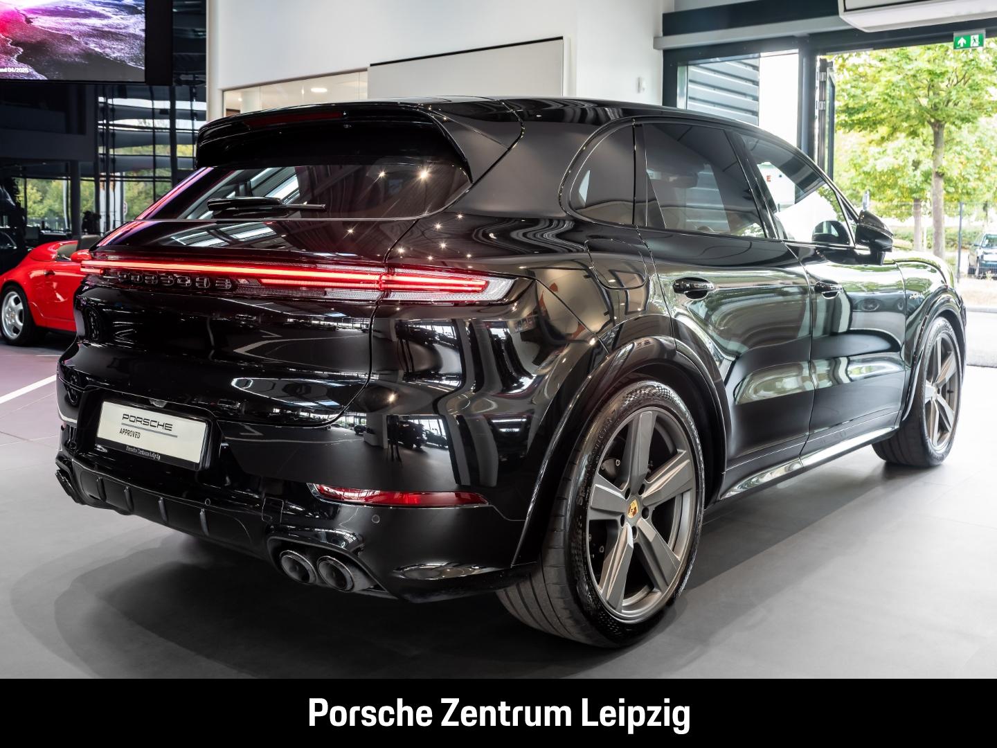 Porsche Cayenne Turbo E-Hybrid PCCB AHK Carbon BeifDispl