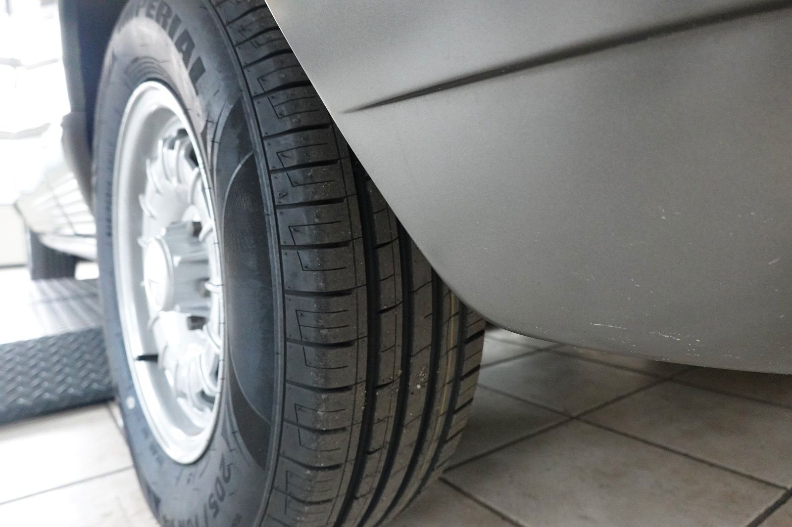 Fahrzeugabbildung Mercedes-Benz 280 SE