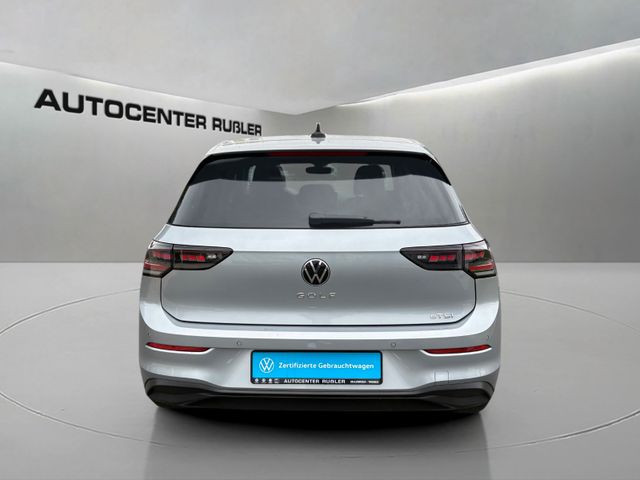 Foto Nummer 4: VW Golf
