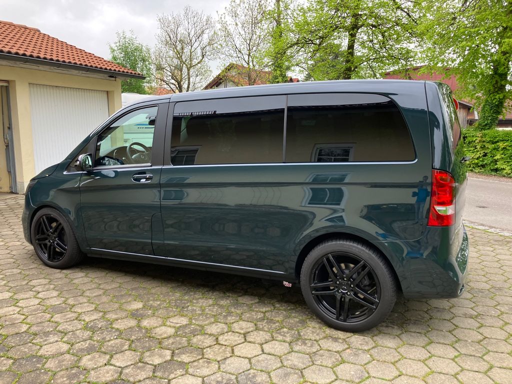 Image of Mercedes-Benz V 300