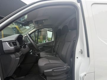 Renault Trafic - 10