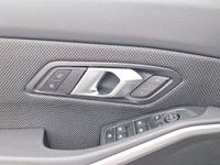 BMW 330 - Vorschau Bild 20
