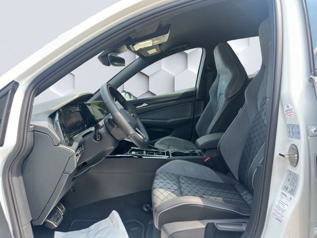 Golf Variant VIII Mildhybrid R-Line 1.5 eTSI DSG