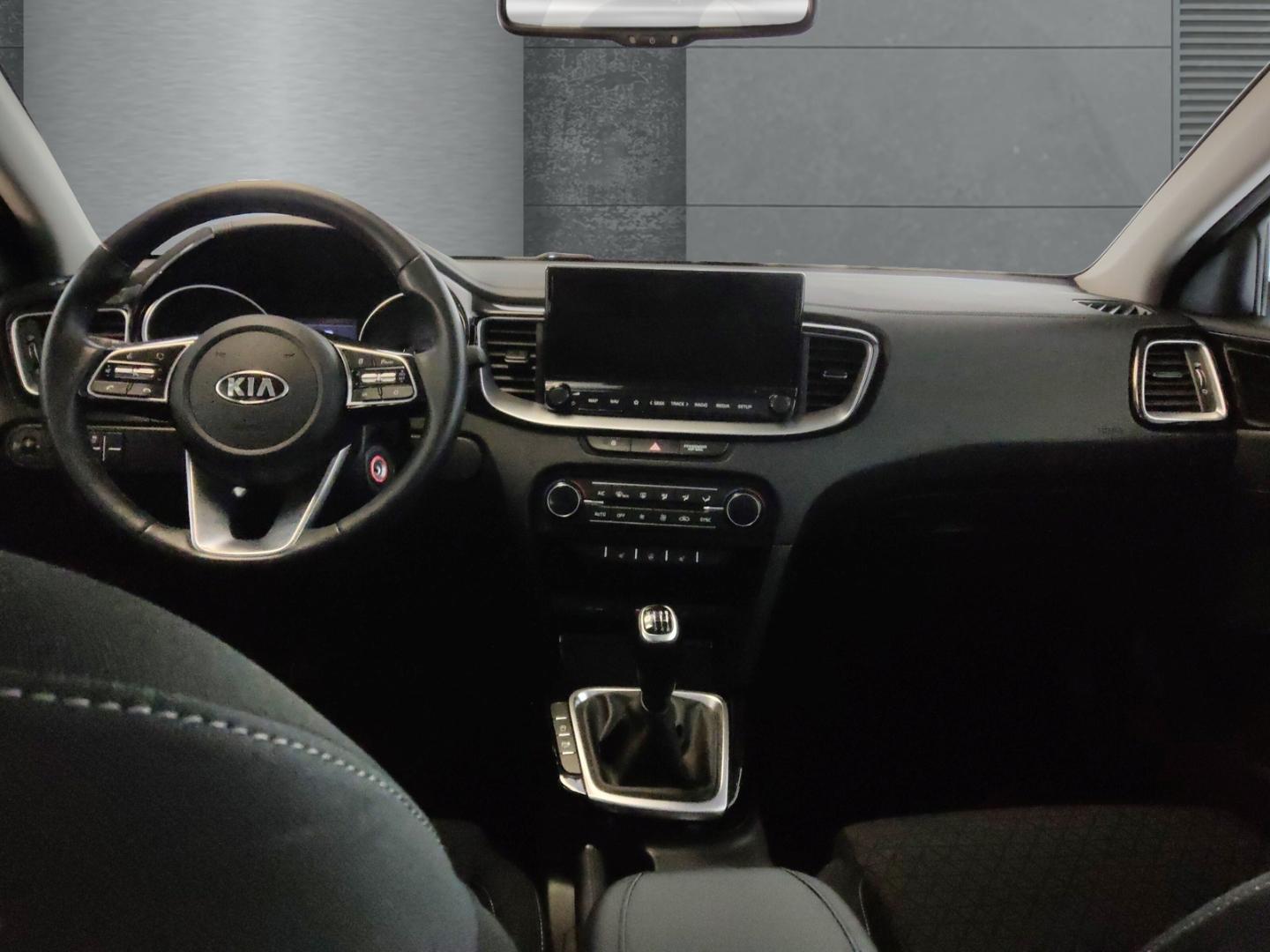 Kia Ceed_sw 1.5 Vision Navi Sitzheizung AHK-abnehmba