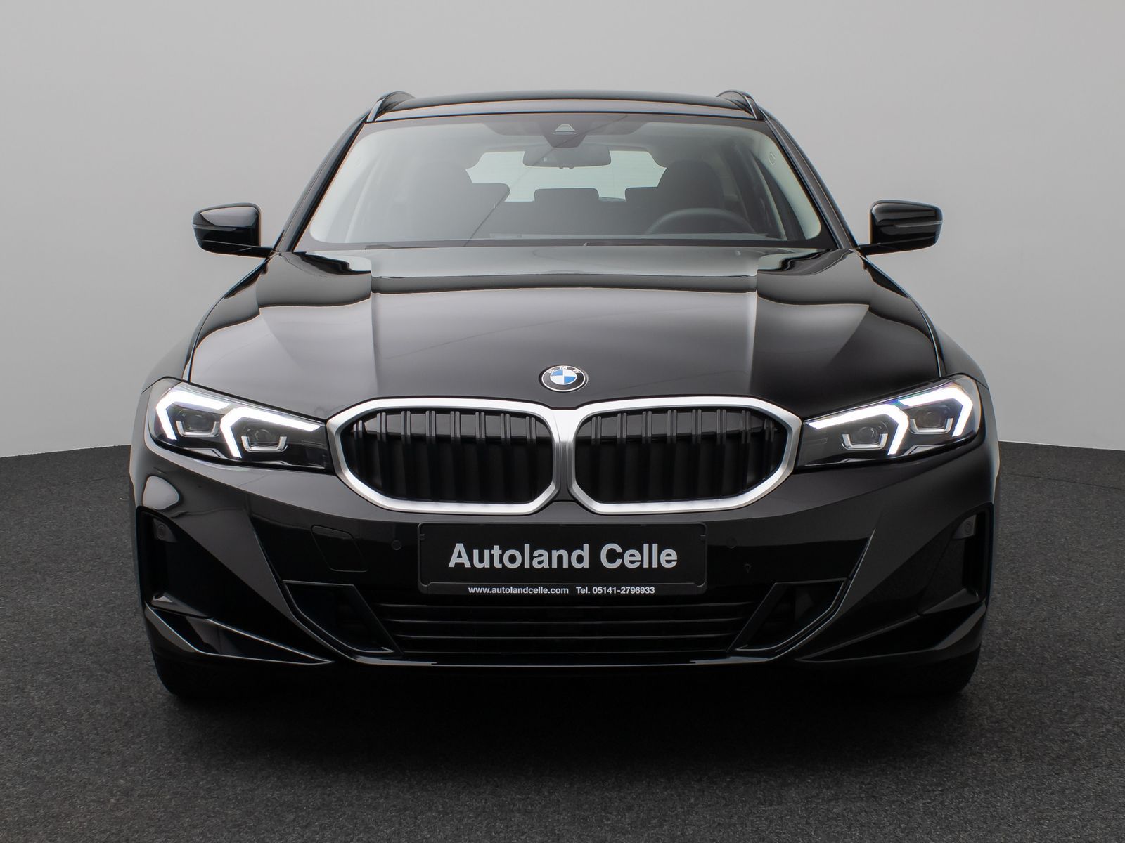 Fahrzeugabbildung BMW 318i Kamera DAB CockPit+ Alarm Geschwindigkeitsr