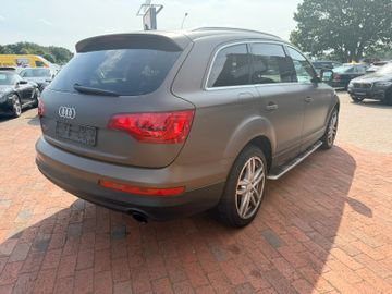 Audi Q7 - 9
