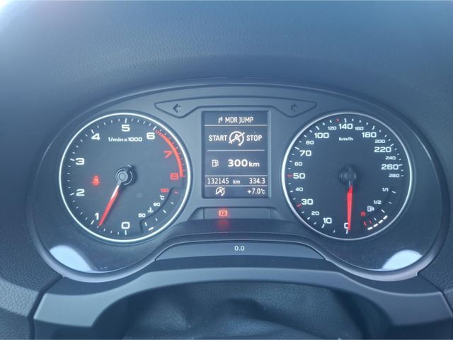 Audi A3 1.2 TFSI Attraction °AHK°SHZ°AAC°Allwetter°