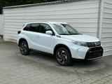 Suzuki Vitara Comfort+ 1.4 MHEV *LEDER*NAVI*SHZ*Kamera - Suzuki Vitara mit Benzin-Antrieb: Geländewagen