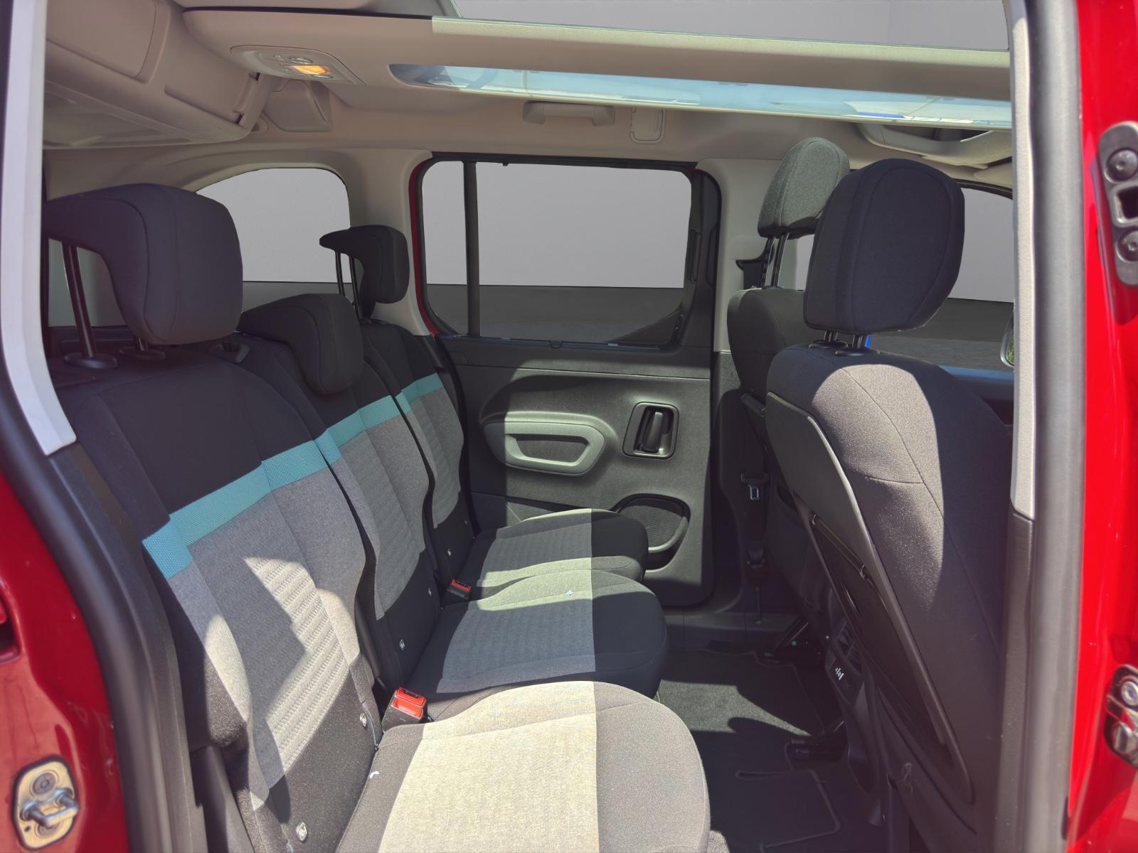 Citroën Berlingo Autom. AHK Kamera LED Navi Pano Spurhal