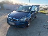 Opel Zafira 1.8 7 Sitze - TÜV 10/2026, Fah... - Opel Zafira Gebrauchtwagen in Lübeck