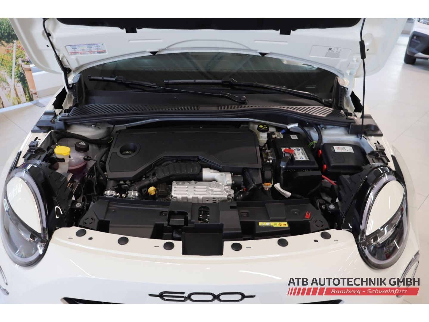 Fahrzeugabbildung Fiat 600 Street 1.2l 100PS M/T LED Apple CarPlay Klim
