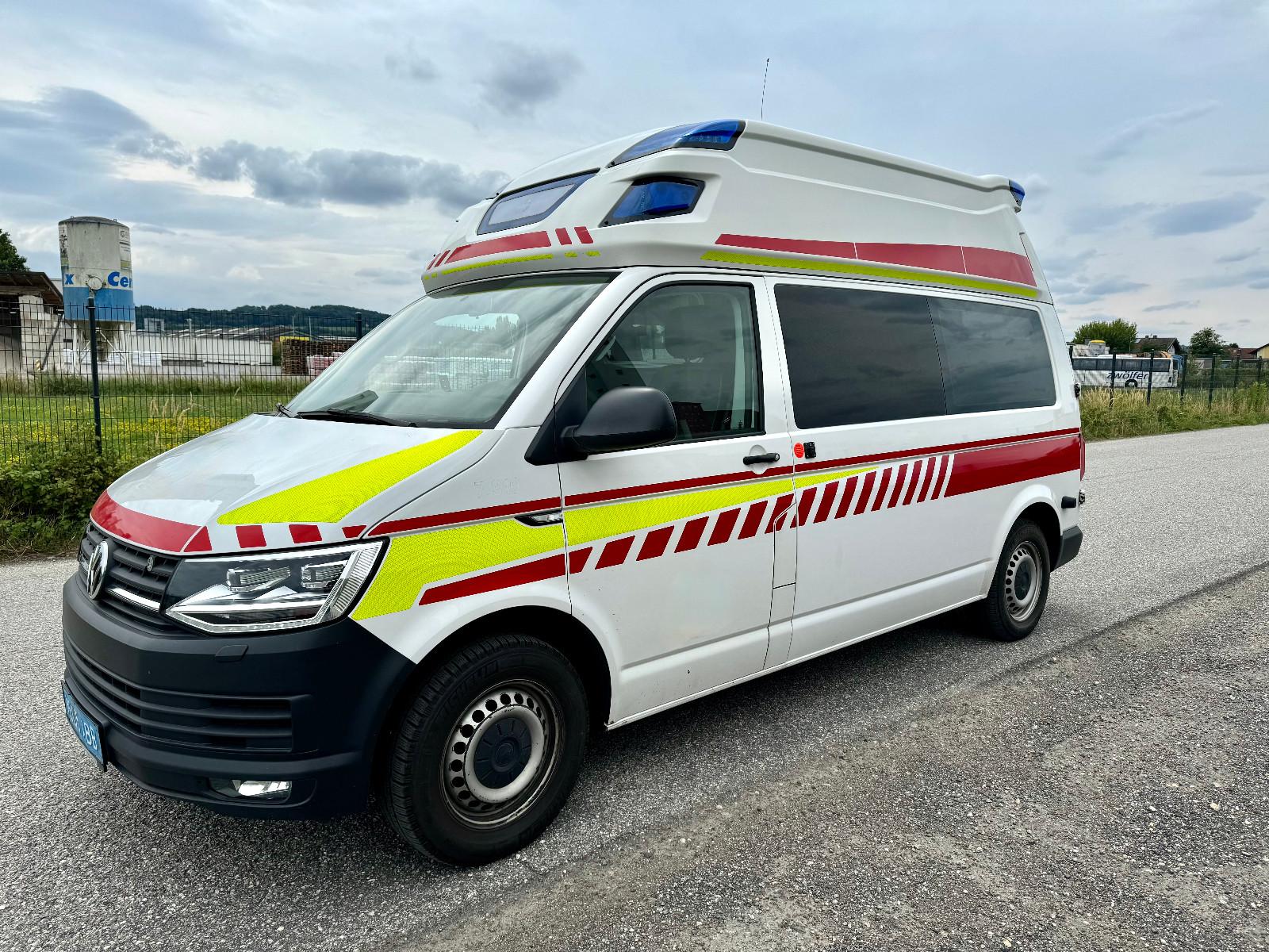 Volkswagen VW T6,2.0 TDI Krankentrage und Sessel