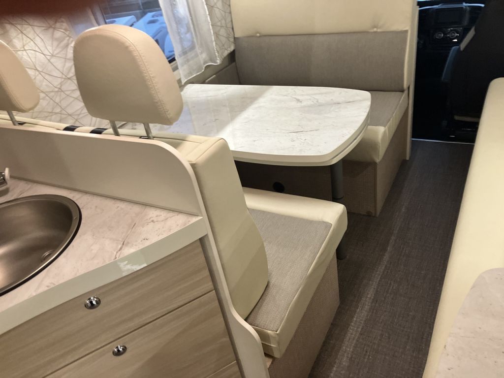 Fahrzeugabbildung Eura Mobil Activa One 630 LS *Urlaubsgeld 2.000€ Zuschuss*